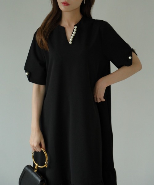 ZOZO限定】パール付きVネックワンピース（ワンピース）｜tocco closet