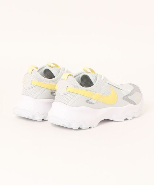 NIKE SPORTSWEAR(ナイキスポーツウェアー)の「ウィメンズ TC 7900(スニーカー・レディース・グレー・24.5cm/24cm/23.5cm/25cm/23cm)」の3枚目の写真