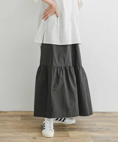 ITEMS URBANRESEARCH（アイテムズ アーバンリサーチ）の「ティアードスカート（スカート・レディース・ブラック/ホワイト系その他・FREE）」の3枚目の写真