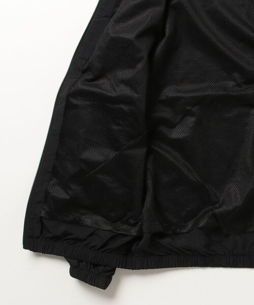 United Athle（ユナイテッドアスレ）の「■United Athle■ナイロン トレーニング ジャケット（裏地付）（ブルゾン・メンズ・ブラック・MEDIUM/X-LARGE/LARGE）」の12枚目の写真