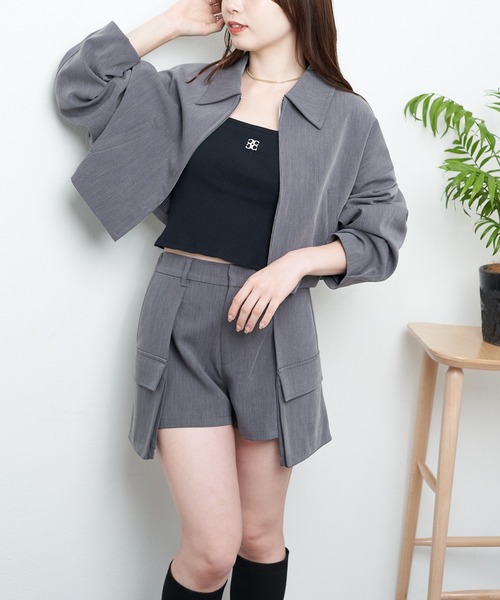 Chico（チコ）の「カーゴポケットミニスカパン（スカート・レディース・グレイッシュベージュ/グレー/ブラック・FREE）」の4枚目の写真