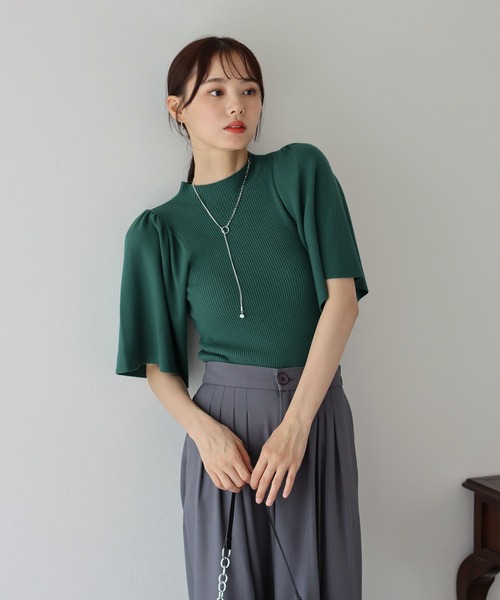 BLUEEAST（ブルーイースト）の「フレアスリーブ五分袖なめらかニット（ニット/セーター・レディース・アイボリー/ブラック/ベージュ/グリーン/チャコールグレー/ボルドー・MEDIUM）」の22枚目の写真