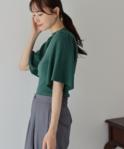 BLUEEAST（ブルーイースト）の「フレアスリーブ五分袖なめらかニット（ニット/セーター・レディース・アイボリー/ブラック/ベージュ/グリーン/チャコールグレー/ボルドー・MEDIUM）」の21枚目の写真