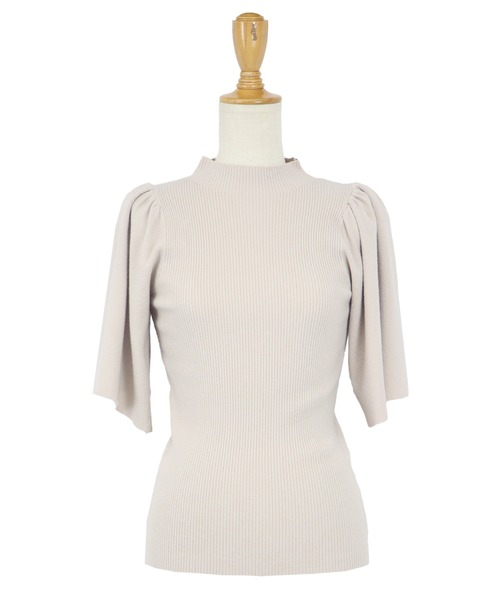 BLUEEAST（ブルーイースト）の「フレアスリーブ五分袖なめらかニット（ニット/セーター・レディース・アイボリー/ブラック/ベージュ/グリーン/チャコールグレー/ボルドー・MEDIUM）」の17枚目の写真