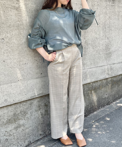 abahouse mavie（アバハウスマヴィ）の「【シアートップス】袖ギャザーブラウス（シャツ/ブラウス・レディース・ホワイト/ブラック/ダークグリーン/パープル系その他・0）」の14枚目の写真