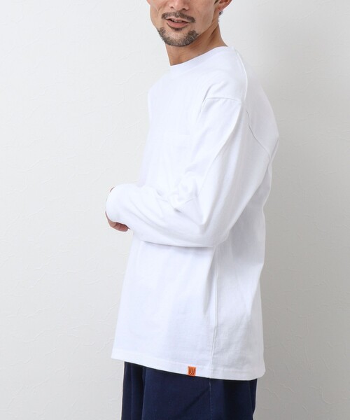 UNIVERSAL OVERALL(ユニバーサルオーバーオール)の「【UNIVERSAL OVERALL/ユニバーサルオーバーオール】別注 USコットン ワンポイント長袖Tシャツ ロンT(Tシャツ/カットソー・メンズ・ホワイト/グレイッシュベージュ/チャコールグレー・S/L/M)」の8枚目の写真