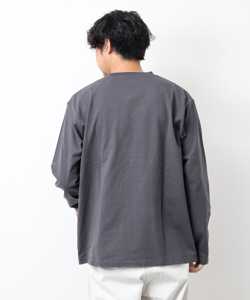 UNIVERSAL OVERALL(ユニバーサルオーバーオール)の「【UNIVERSAL OVERALL/ユニバーサルオーバーオール】別注 USコットン ワンポイント長袖Tシャツ ロンT(Tシャツ/カットソー・メンズ・ホワイト/グレイッシュベージュ/チャコールグレー・S/L/M)」の19枚目の写真