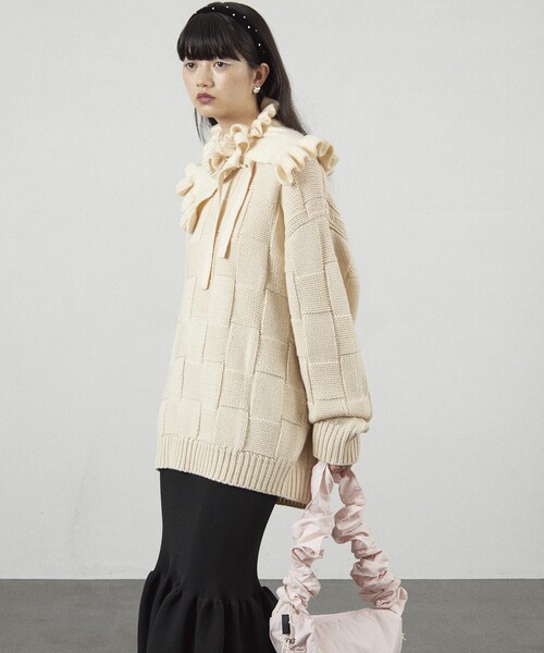 Firsthand（ファーストハンド）の「Firsthand/ファーストハンド ケープマフラー / つけ襟/ケープマフラー / つけ襟（付け襟・レディース・オフホワイト/ブラック・ONE SIZE）」の9枚目の写真