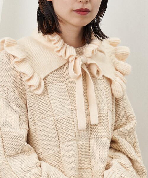 Firsthand（ファーストハンド）の「Firsthand/ファーストハンド ケープマフラー / つけ襟/ケープマフラー / つけ襟（付け襟・レディース・オフホワイト/ブラック・ONE SIZE）」の17枚目の写真