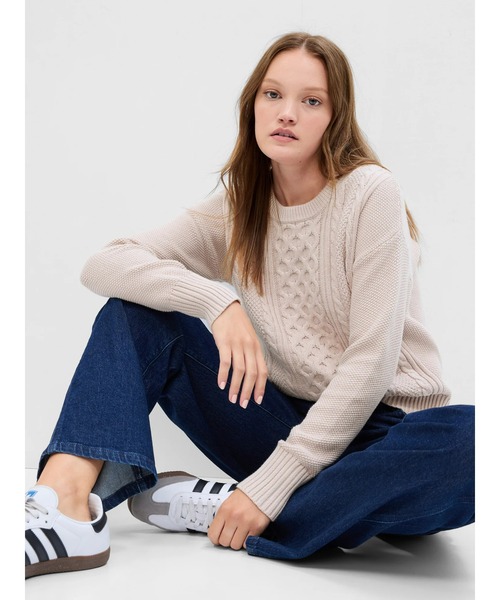 GAP（ギャップ）の「ケーブルニット クルーネックセーター（ニット/セーター・レディース・キャメル/アイボリー/ブラック/ピンク・S/XL/XXS/M/XS/L）」の4枚目の写真