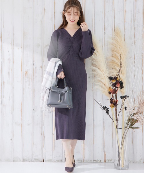 12Twelve Agenda(トゥエルブ アジェンダ)の「カシミアタッチニュアンスチェック大判ストール(マフラー・レディース・ベージュ/ラベンダー/サックスブルー/オフホワイト・FREE)」の7枚目の写真