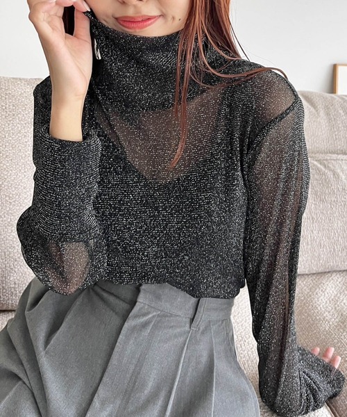 LOWRYS FARM（ローリーズファーム）の「ラメオフタートルロングスリーブ　984581（Tシャツ/カットソー・レディース・アイボリー/ブラック/ブルー/シルバー・FREE）」の3枚目の写真