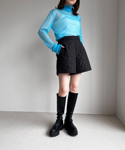 LOWRYS FARM（ローリーズファーム）の「ラメオフタートルロングスリーブ　984581（Tシャツ/カットソー・レディース・アイボリー/ブラック/ブルー/シルバー・FREE）」の15枚目の写真