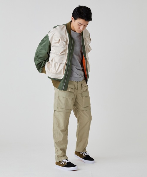 DISCOVERED（ディスカバード）の「MULTI POCKET OVER MA-1（MA-1