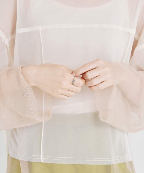 LHME(エルエイチエムイー)の「LHME スクエアスリムリング/サージカルステンレス316L(金属アレルギー対応)(リング・レディース・ゴールド/シルバー・9号/11号/13号/15号)」の9枚目の写真