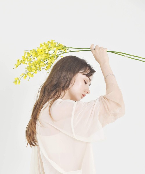 LHME(エルエイチエムイー)の「LHME スクエアスリムリング/サージカルステンレス316L(金属アレルギー対応)(リング・レディース・ゴールド/シルバー・9号/11号/13号/15号)」の7枚目の写真