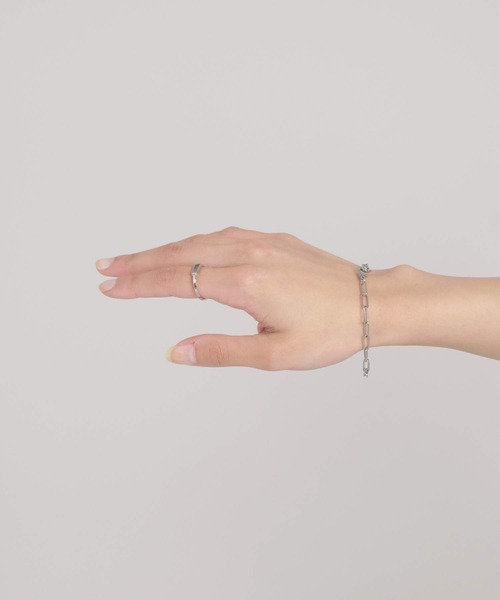 LHME(エルエイチエムイー)の「LHME スクエアスリムリング/サージカルステンレス316L(金属アレルギー対応)(リング・レディース・ゴールド/シルバー・9号/11号/13号/15号)」の16枚目の写真