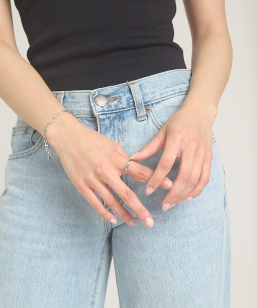 LHME(エルエイチエムイー)の「LHME スクエアスリムリング/サージカルステンレス316L(金属アレルギー対応)(リング・レディース・ゴールド/シルバー・9号/11号/13号/15号)」の14枚目の写真