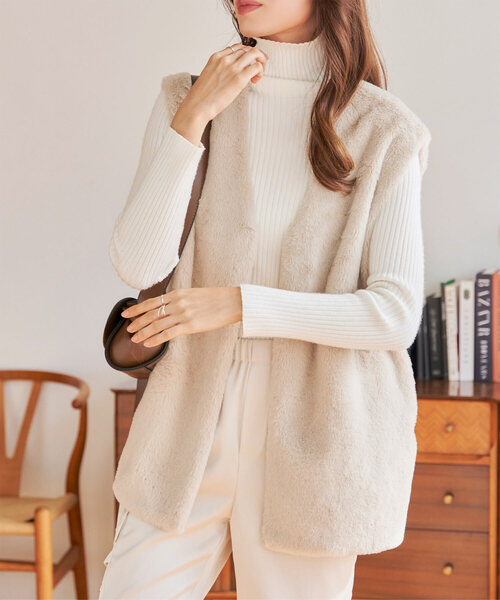 KOBE LETTUCE（コウベレタス）の「ファージレベスト（ベスト・レディース・ブラック/ベージュ/グレー/ピンク・FREE）」の3枚目の写真