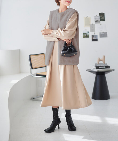 KOBE LETTUCE（コウベレタス）の「ファージレベスト（ベスト・レディース・ブラック/ベージュ/グレー/ピンク・FREE）」の2枚目の写真