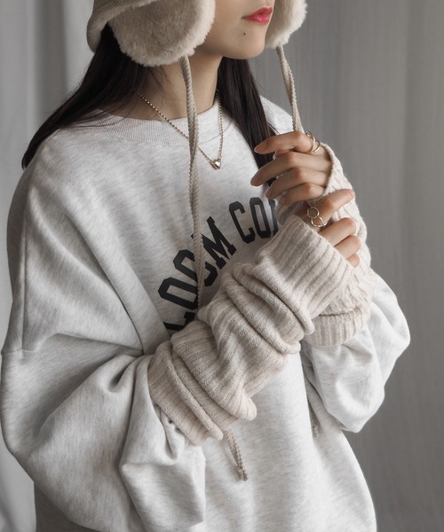 minia（ミニア）の「アーム/レッグウォーマー（アームカバー・レディース・アイボリー/チャコールグレー/ブラック/ベージュ・FREE）」の2枚目の写真