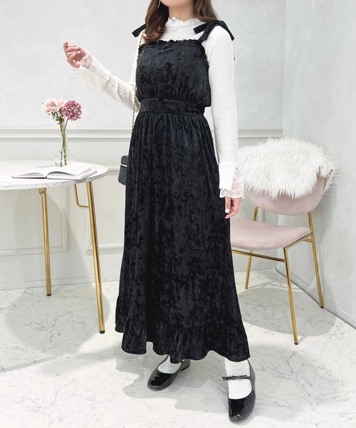 apres jour(アプレジュール)の「ベロアリボンキャミワンピース【ZOZOTOWN限定アイテム】(ワンピース・レディース・ブラウン系その他/ブラック/モスグリーン・フリー/X-LARGE)」の2枚目の写真