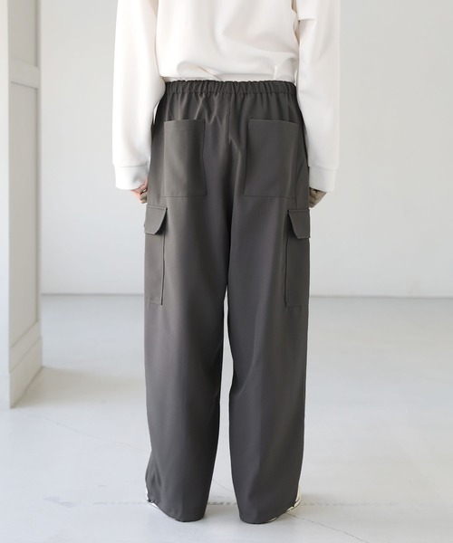 ETELIO（エテリオ）の「センターシームワイドバギードレープ/デニムカーゴパンツ（カーゴパンツ・メンズ・ブラウン/ライトグレー/ブラック/チャコール/ブルー系その他2/ブラック系その他/ブルー系その他・L/S/M）」の14枚目の写真
