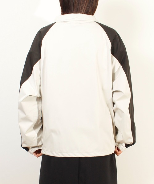 CONVERSE（コンバース）の「【CONVERSE/コンバース】撥水配色切替スタンドジャケット（ナイロンジャケット・レディース・サックスブルー系/ブラック/ホワイト系/カーキ系・L/M）」の9枚目の写真