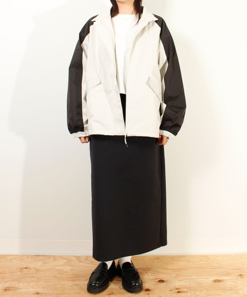 CONVERSE（コンバース）の「【CONVERSE/コンバース】撥水配色切替スタンドジャケット（ナイロンジャケット・レディース・サックスブルー系/ブラック/ホワイト系/カーキ系・L/M）」の10枚目の写真