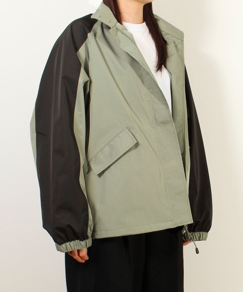 CONVERSE（コンバース）の「【CONVERSE/コンバース】撥水配色切替スタンドジャケット（ナイロンジャケット・レディース・サックスブルー系/ブラック/ホワイト系/カーキ系・L/M）」の20枚目の写真