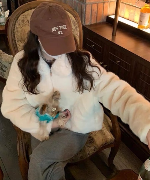 DIAVEL(ディアベル)の「ショートファーコート(その他アウター・レディース・ホワイト・M)」の5枚目の写真