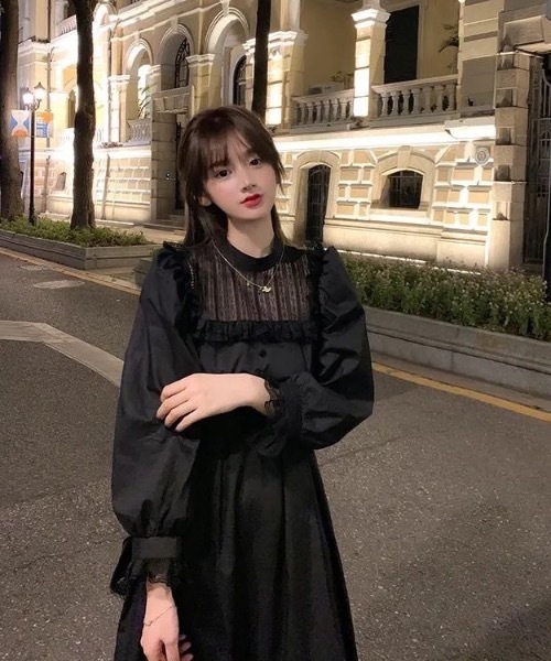 SHEPP(シープ)の「きれいめレース切り替え パフスリーブ フリル ロングワンピース(ワンピース・レディース・ブラック/ホワイト・FREE)」の21枚目の写真
