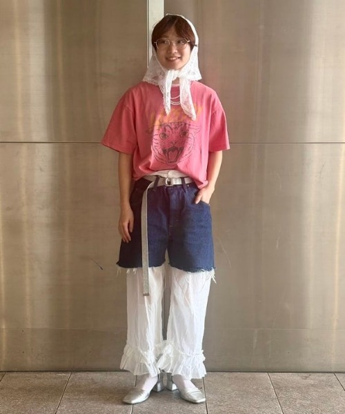 mmts(マミタス)の「〈UNISEX〉HISS Tシャツ 旅行 レイヤード 洗濯可能 主役トップス ライブ(Tシャツ/カットソー・レディース・ブラック/ホワイト/ピンク・SMALL/MEDIUM/LARGE/X-LARGE)」の7枚目の写真