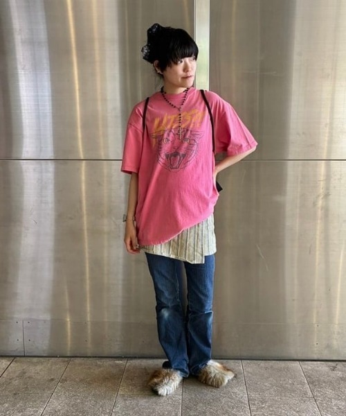 mmts(マミタス)の「〈UNISEX〉HISS Tシャツ 旅行 レイヤード 洗濯可能 主役トップス ライブ(Tシャツ/カットソー・レディース・ブラック/ホワイト/ピンク・SMALL/MEDIUM/LARGE/X-LARGE)」の6枚目の写真