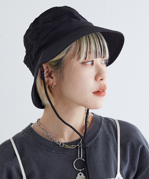 w closet（ダブルクローゼット）の「【UVケア付き】バケットハット（ハット・レディース・グレー/ブラック・FREE）」の2枚目の写真