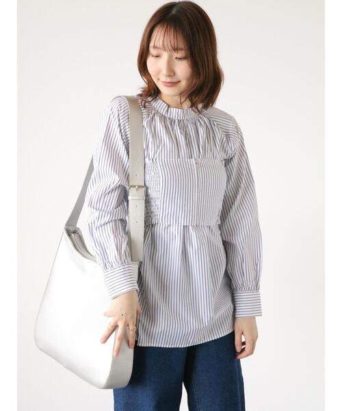 Te chichi TERRASSE(テチチテラス)の「ビスチェセットスタンドネックブラウス(シャツ/ブラウス・レディース・ホワイト/オフホワイト/ネイビー・F)」の1枚目の写真