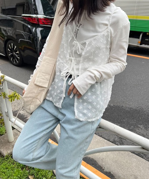 mebole(メボレ)の「フラワーシアーキャミソール(キャミソール・レディース・ホワイト・FREE)」の13枚目の写真