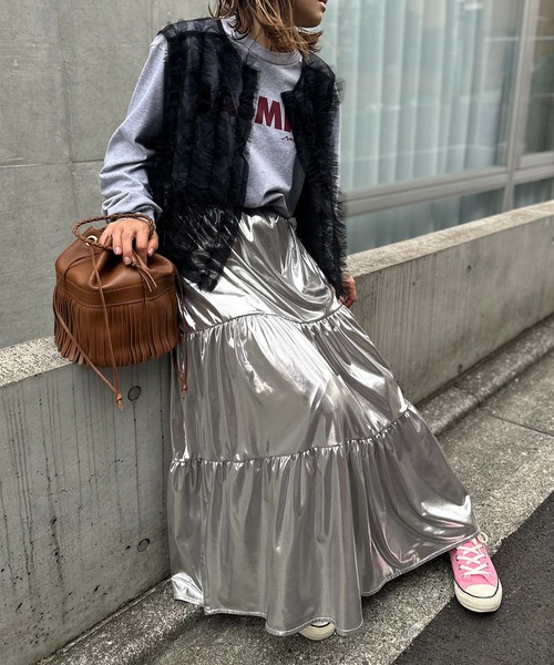 mi via loca（ミヴィアロカ）の「グリッター ティアードスカート