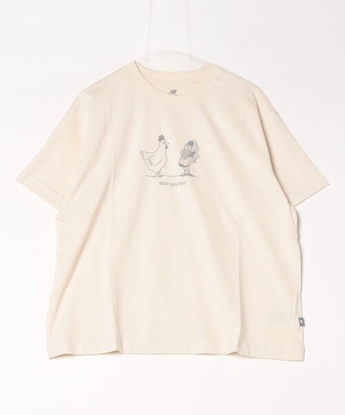 NEW BALANCE(ニューバランス)の「ニューバランス New Balance リラックス ショートスリーブTシャツ_New Balance Chicken Or Shoe(Tシャツ/カットソー・レディース・ベビーピンク/サーモンピンク/ホワイト・S/M/L/XL)」の2枚目の写真
