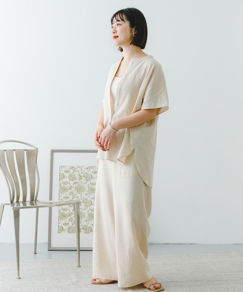 ITEMS URBANRESEARCH（アイテムズ アーバンリサーチ）の「『セットアップ対応』『洗濯可』リネンレーヨンフレンチシャツ（シャツ/ブラウス・レディース・ブラウン系その他/ライトベージュ/グリーン・FREE）」の20枚目の写真