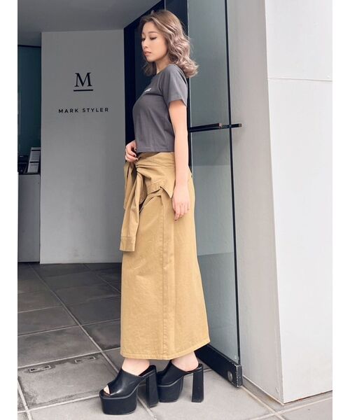 GYDA(ジェイダ)の「ENOUGH ショートTシャツ(Tシャツ/カットソー・レディース・ベージュ/チャコールグレー/オフホワイト・FREE)」の11枚目の写真