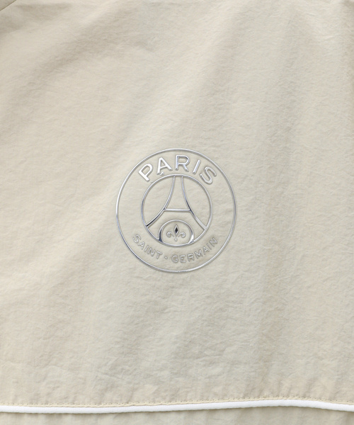 PARIS SAINT-GERMAIN(パリサンジェルマン)の「【Paris Saint-Germain / パリ・サン=ジェルマン】JP PIPING TOP(その他アウター・メンズ・ブラック/ベージュ・MEDIUM/LARGE)」の14枚目の写真