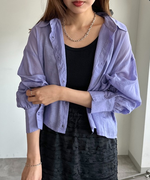 apres jour mignon（アプレジュールミニョン）の「クロップドシアーシャツ【ZOZOTOWN限定アイテム】（シャツ/ブラウス・レディース・グリーン/ピンク/ブルー/オフホワイト/チャコールグレー/パープル/ブラック/ライトピンク/ブルー系その他・X-LARGE/フリー）」の7枚目の写真