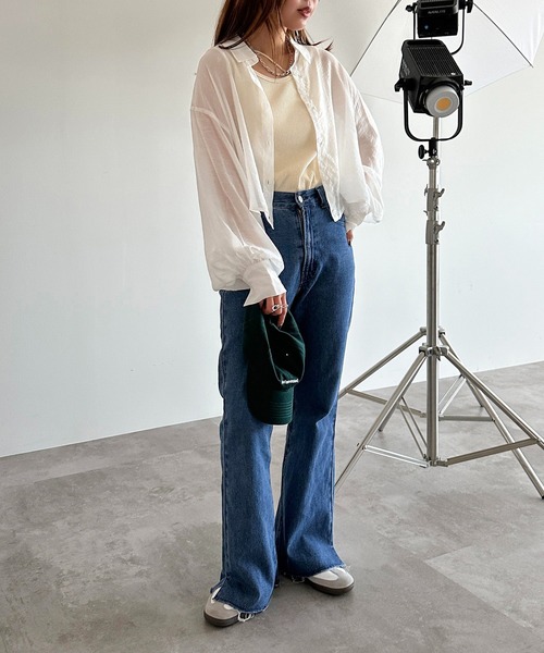 apres jour mignon（アプレジュールミニョン）の「クロップドシアーシャツ【ZOZOTOWN限定アイテム】（シャツ/ブラウス・レディース・グリーン/ピンク/ブルー/オフホワイト/チャコールグレー/パープル/ブラック/ライトピンク/ブルー系その他・X-LARGE/フリー）」の14枚目の写真