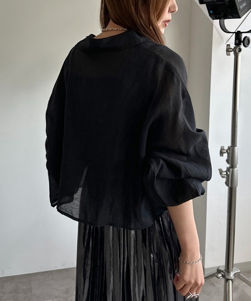 apres jour mignon（アプレジュールミニョン）の「クロップドシアーシャツ【ZOZOTOWN限定アイテム】（シャツ/ブラウス・レディース・グリーン/ピンク/ブルー/オフホワイト/チャコールグレー/パープル/ブラック/ライトピンク/ブルー系その他・X-LARGE/フリー）」の20枚目の写真