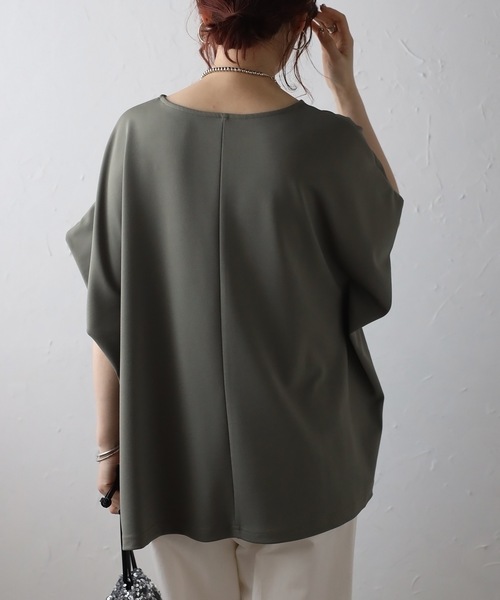 &HALF(アンドハーフ)の「フレンチスリーブプルオーバー(Tシャツ/カットソー・レディース・ナチュラル/グレイッシュベージュ/ブラック/オリーブ/オフホワイト/ブルー・FREE/LL/M/L)」の15枚目の写真