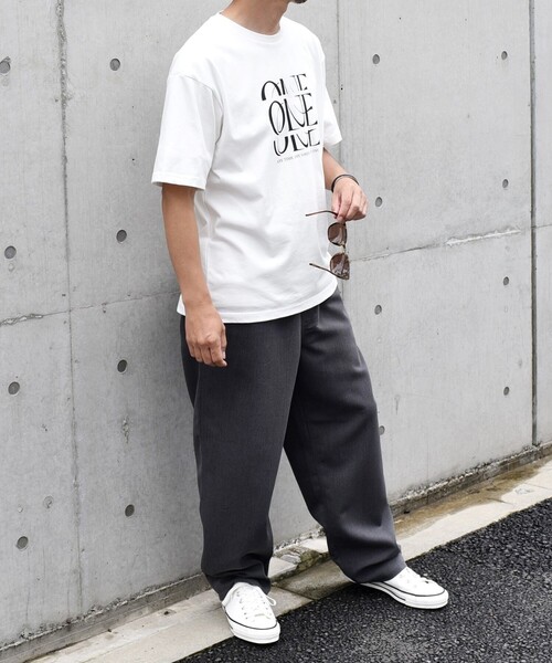 SHIPS any(シップス エニィ)の「SHIPS any: センチュリーフォント ミュージアム Tシャツ◇(Tシャツ/カットソー・メンズ・ブラック/チャコールグレー/ダークグレー/ホワイト系その他/ライトホワイト/ホワイト・MEDIUM/LARGE)」の7枚目の写真