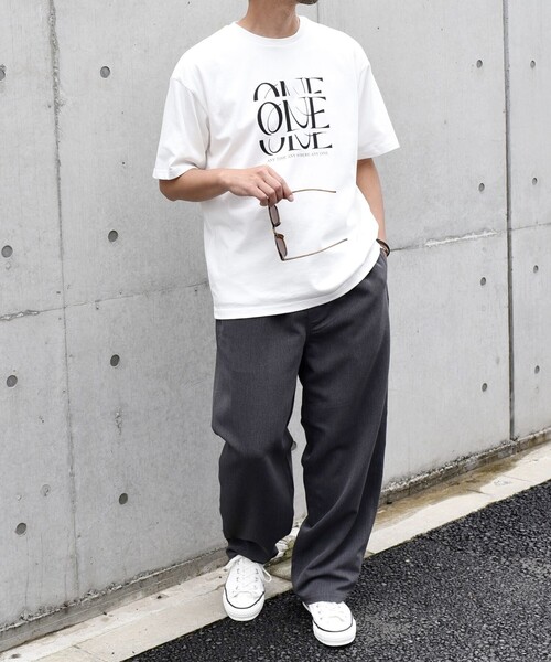 SHIPS any(シップス エニィ)の「SHIPS any: センチュリーフォント ミュージアム Tシャツ◇(Tシャツ/カットソー・メンズ・ブラック/チャコールグレー/ダークグレー/ホワイト系その他/ライトホワイト/ホワイト・MEDIUM/LARGE)」の8枚目の写真