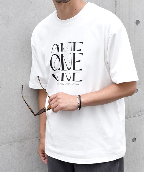 SHIPS any(シップス エニィ)の「SHIPS any: センチュリーフォント ミュージアム Tシャツ◇(Tシャツ/カットソー・メンズ・ブラック/チャコールグレー/ダークグレー/ホワイト系その他/ライトホワイト/ホワイト・MEDIUM/LARGE)」の9枚目の写真