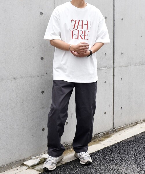 SHIPS any(シップス エニィ)の「SHIPS any: センチュリーフォント ミュージアム Tシャツ◇(Tシャツ/カットソー・メンズ・ブラック/チャコールグレー/ダークグレー/ホワイト系その他/ライトホワイト/ホワイト・MEDIUM/LARGE)」の15枚目の写真